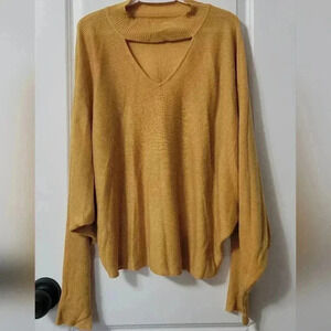 Mustard yellow Women’s long sleeve